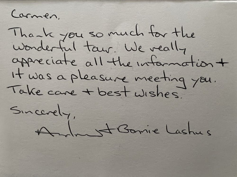 Reseña manuscrita de Andrew & Bonnie Lashus